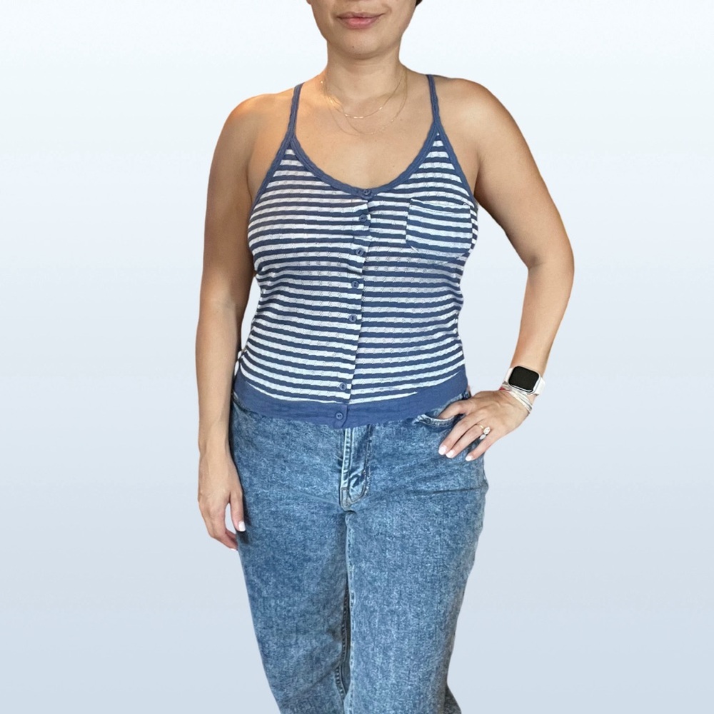 🏷️ Cooperative Blue and Gray Striped Top, Size Small